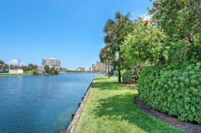 Shoreline Towers Townhouse 4-1